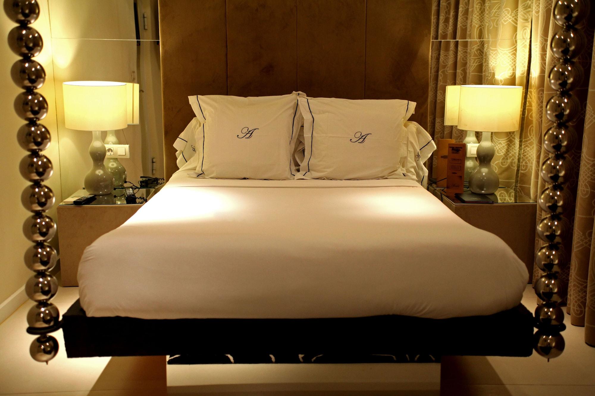 Abalu Design Boutique Hotel Gran Via Madrid Bagian luar foto