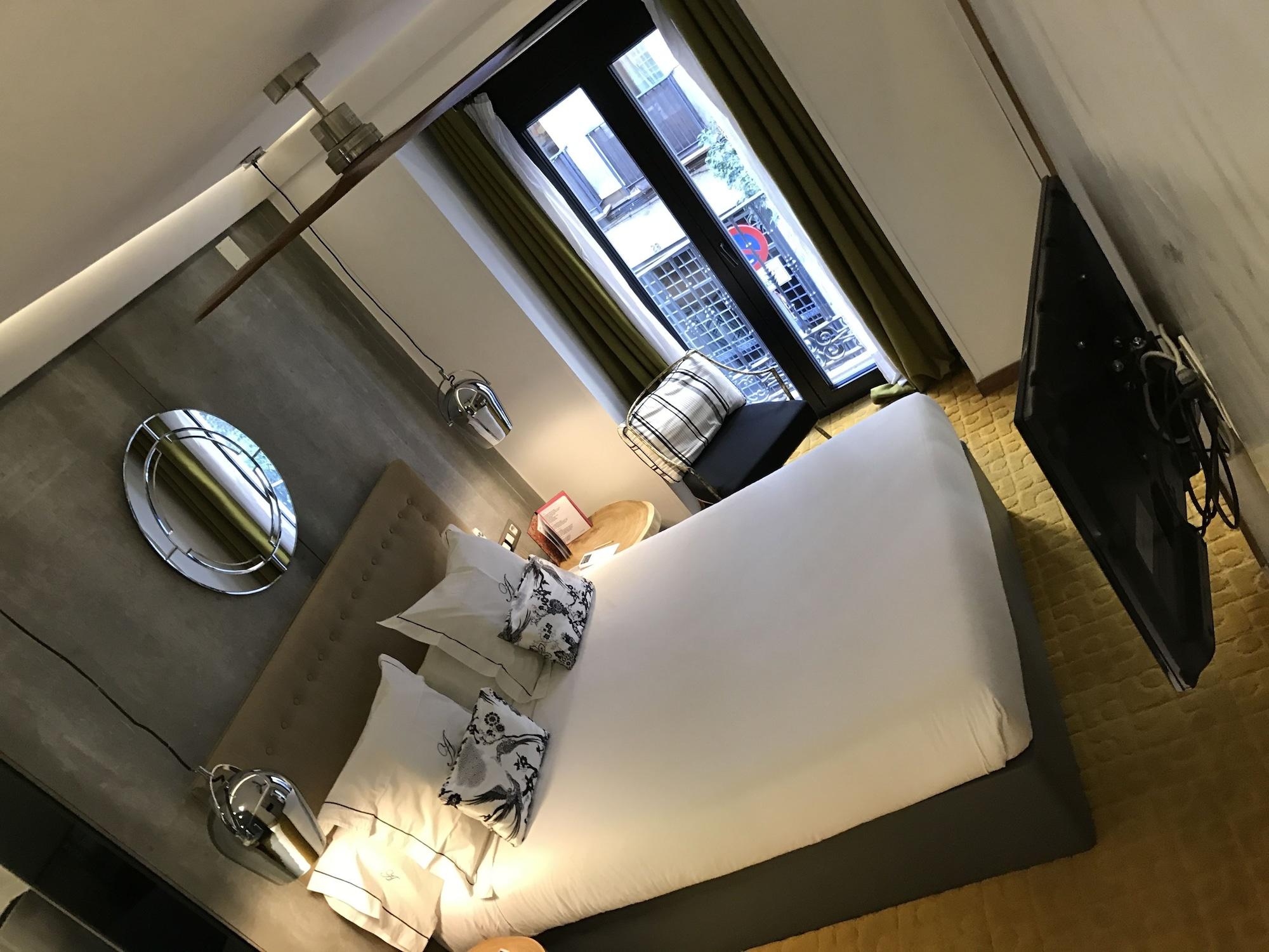 Abalu Design Boutique Hotel Gran Via Madrid Bagian luar foto